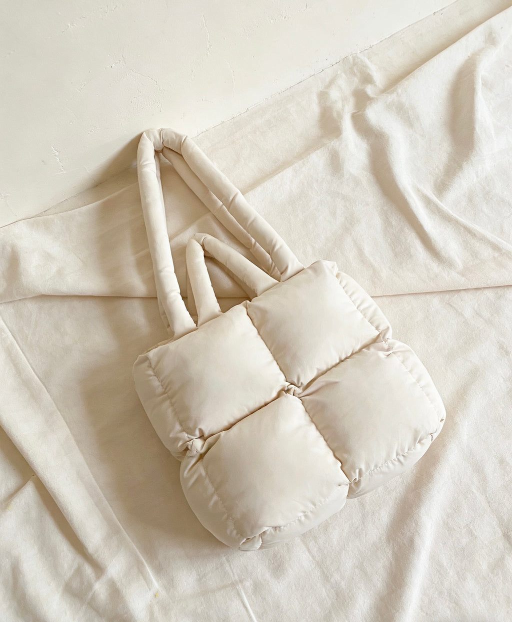 Cloud Puff Bag