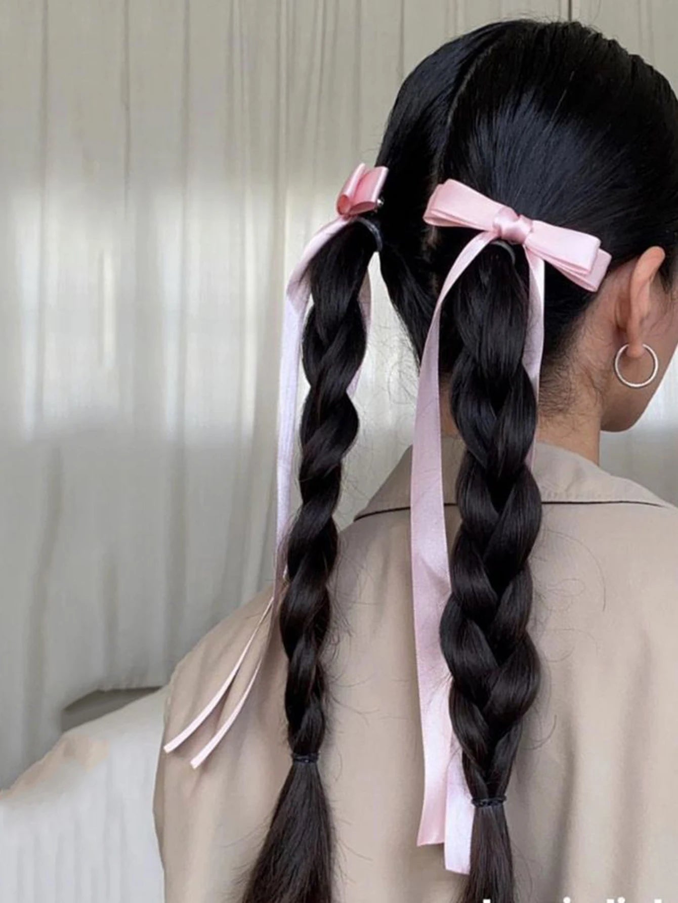 The Ribbon Co. Hair Clip (2 Pcs)