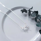 The Simple Bow necklace